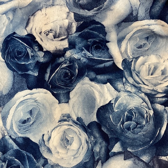 💐Como * y2k denim blue rose tee - Picture 5 of 6